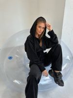 Спортивний костюм із плюшевого велюру чорний Takamoda