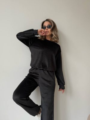Спортивний велюровий костюм