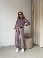 Спортивний велюровий костюм